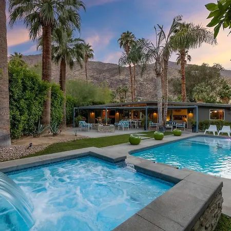 Mesa Mid-Century By Acme House Company Villa